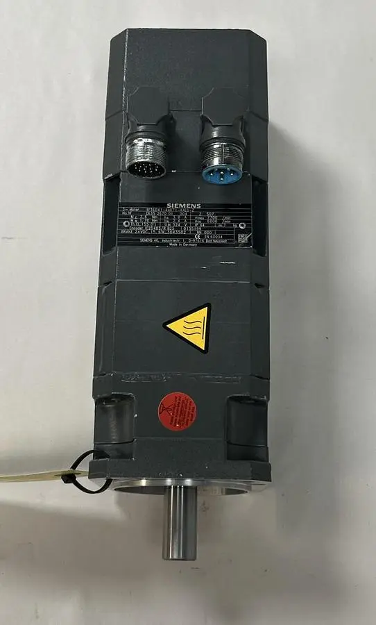 Used SIEMENS 1FT6041-4AK71-4AL0-Z Servo Motors Ohio US | Surplus Asset Holdings #1553638