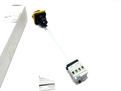 USED SIEMENS SENTRON ROTARY DISCONNECT EMERGENCY SWITCH 3-POLE 16A