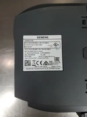 USED Siemens 6SL3210-5BE22-2UV0 SINAMICS V20 Inverter Drive, 3HP