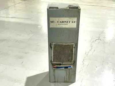 M33-0426-G009H | Hoffman APW Mclean  Air Conditioner 4000BTU 230V - For parts or not working