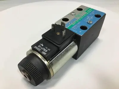 USED VICKERS DG4V3S7AMUHL760EN490