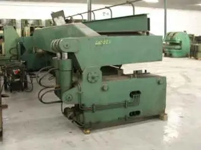 USED ZM WELDING BENCH