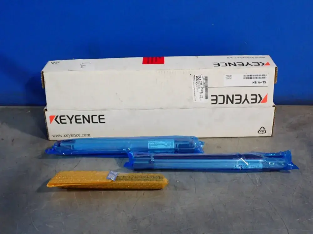 NEW KEYENCE SLV16H