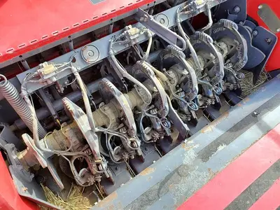USED 2012 MASSEY FERGUSON 2190 CUTTER