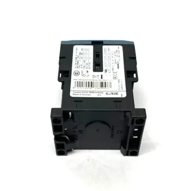 USED SIEMENS SIRIUS POWER CONTACTOR 3-POLE 12A 400V AC-3E/AC-3
