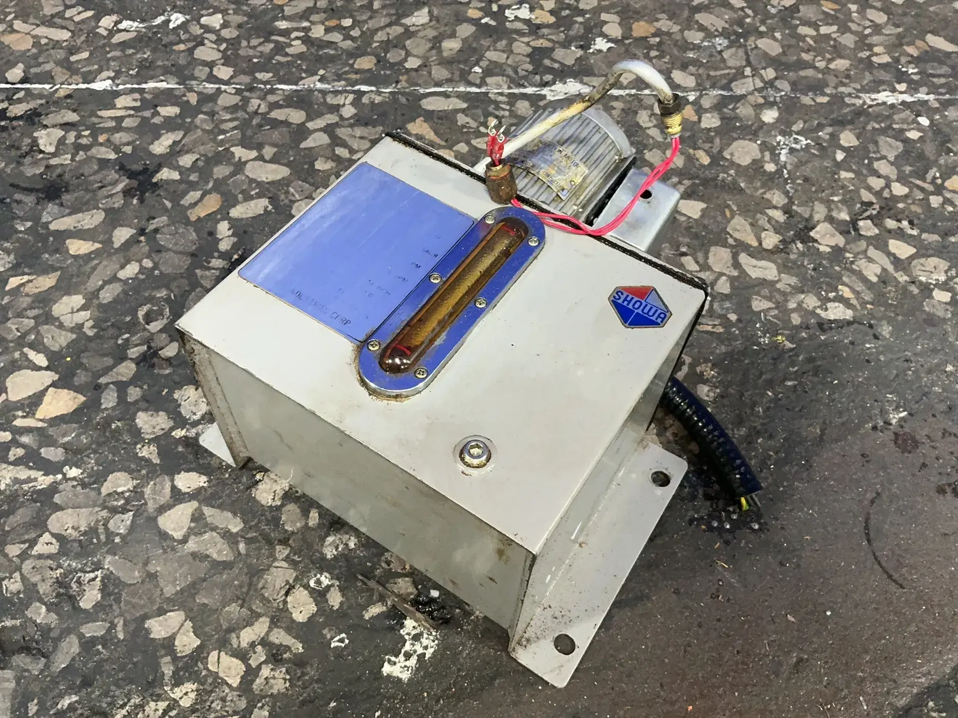 Used SHOWA _UNKNOWN_ Pumps Ohio US | HGR 24 #1541566