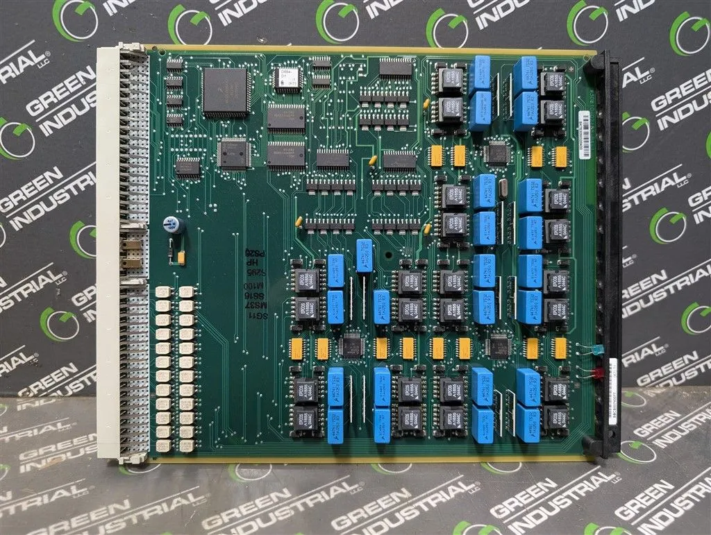 Siemens S30810-Q2168-X-10 Hi-Path SLMO2 Line Subscriber Board Used