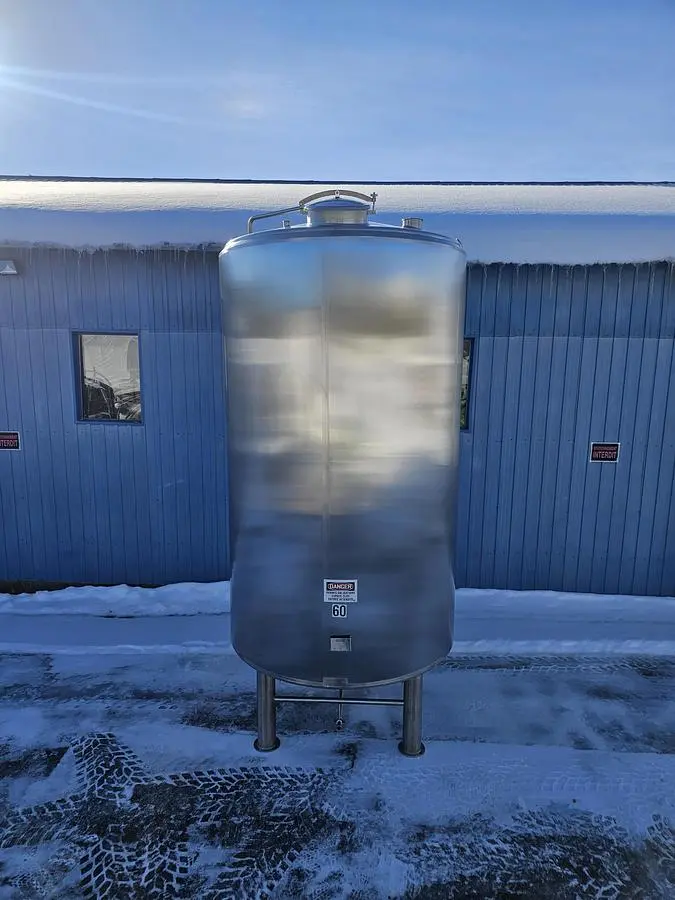 Used 2641 Gallon Insulated Tank, 304 Stainless Steel