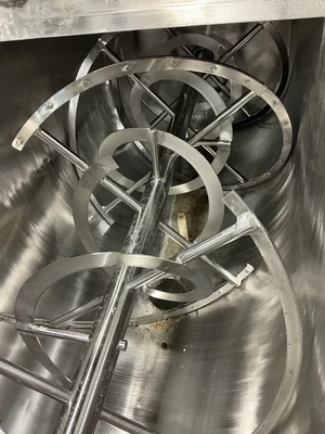 Used _UNKNOWN_ _UNKNOWN_ Ribbon Blenders Ohio US | Equipment Recovery Corp. #1331409