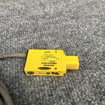 Used Banner SM2A312CV2 Photoelectric Sensors California US | Davliegogo LLC #1707077