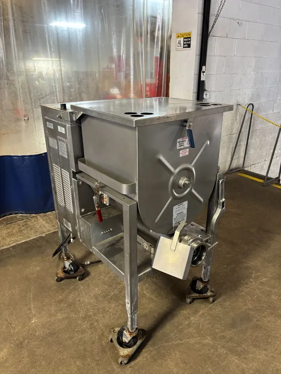 Used 2013 HOLLYMATIC 180-A Grinder Mixer Illinois US | M&M Equipment Corp. #1540697