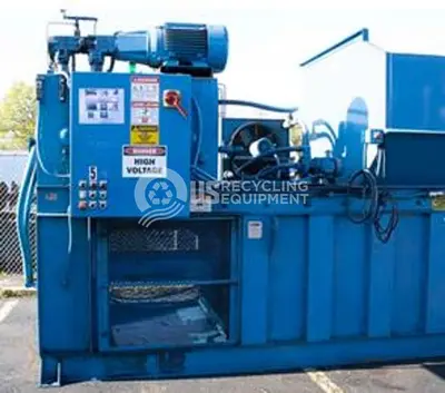 USED MARATHON SE504842-830 CLOSED DOOR, SIDE EJECT HORIZONTAL BALER
