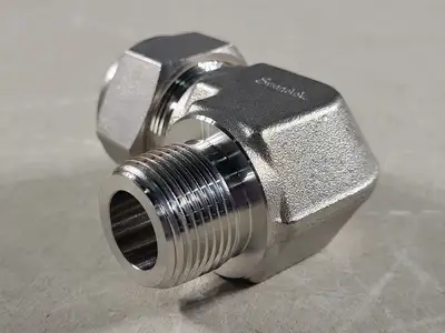 NEW SWAGELOK SS-1610-2-12