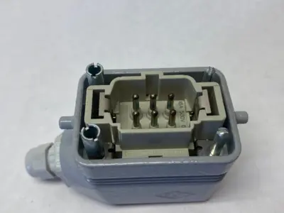 USED ILME CABLE HOOD, C-TYPE, 2-PEGS W/ 6-PIN MALE INSERT