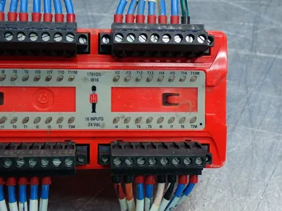 Used ALLEN BRADLEY 1791DSIB16 PLC Input & Output Ohio US | HGR 24 #981297