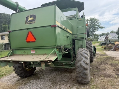 Used JOHN DEERE 8820 TITAN II COMBINE Combines Michigan US | Miedema Asset Management Group #1443282