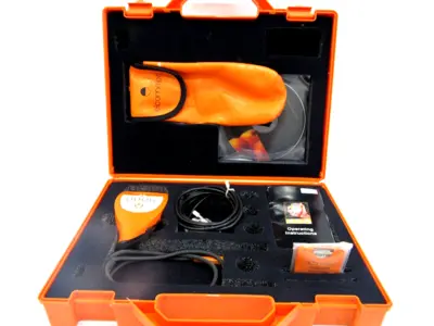 USED ELCOMETER 456 GAUGE WITH CASE AND ACCESORIES
