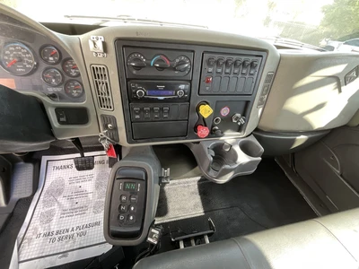 Used 2013 INTERNATIONAL 7500 Bucket (boom) trucks California US | Big Truck & Equipment #1412217
