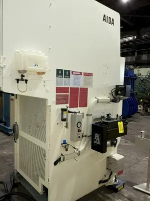 88 TON AIDA MODEL #DSF-N1-800 GAP FRAME SERVEPRO SERVO PRESS 6.3” STROKE 2015 : YOBRO #25100
