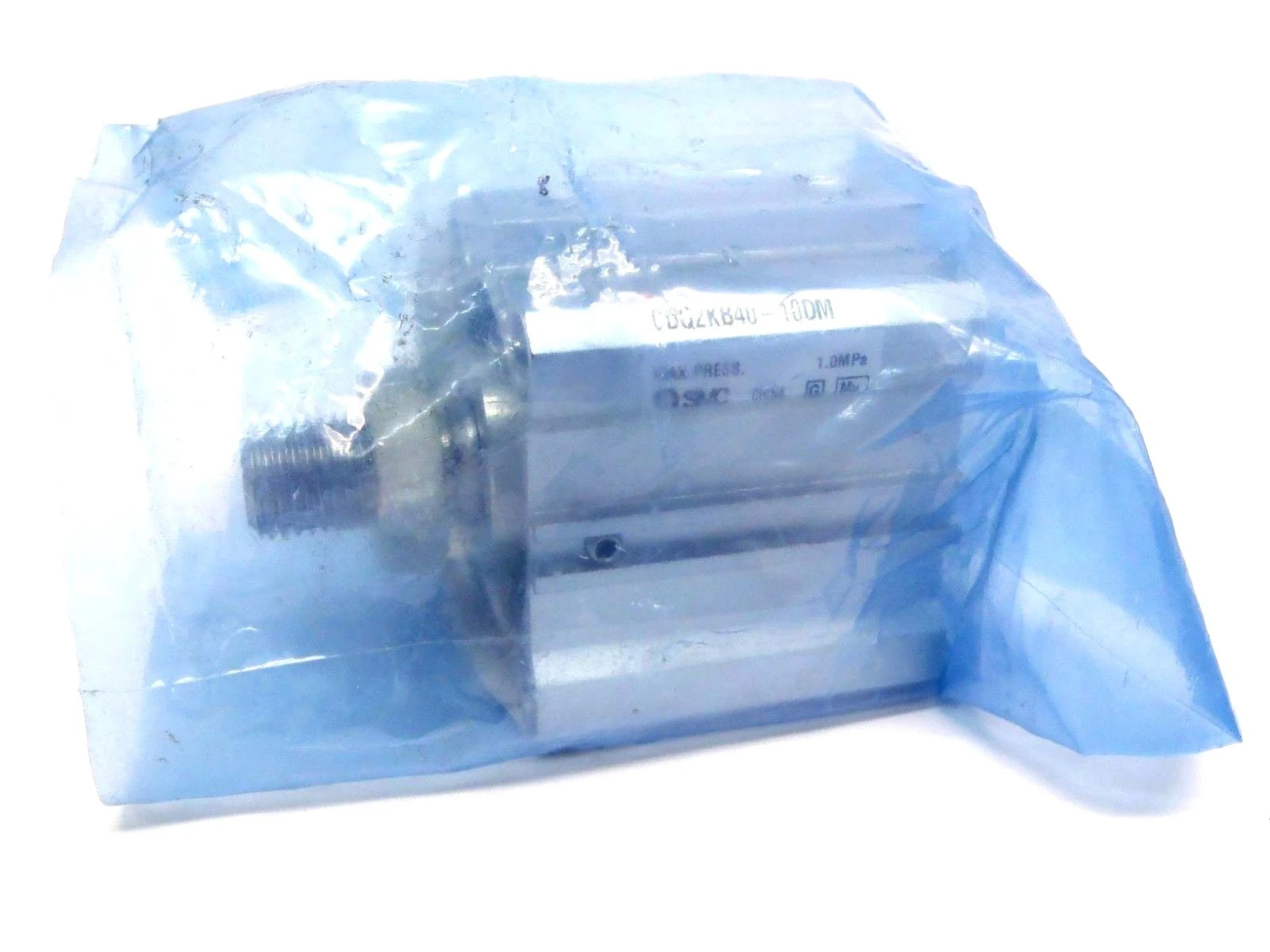 CDQ2KB40-10DM | SMC  Compact Pneumatic Cylinder 40mm Bore 10mm Stroke - New Other