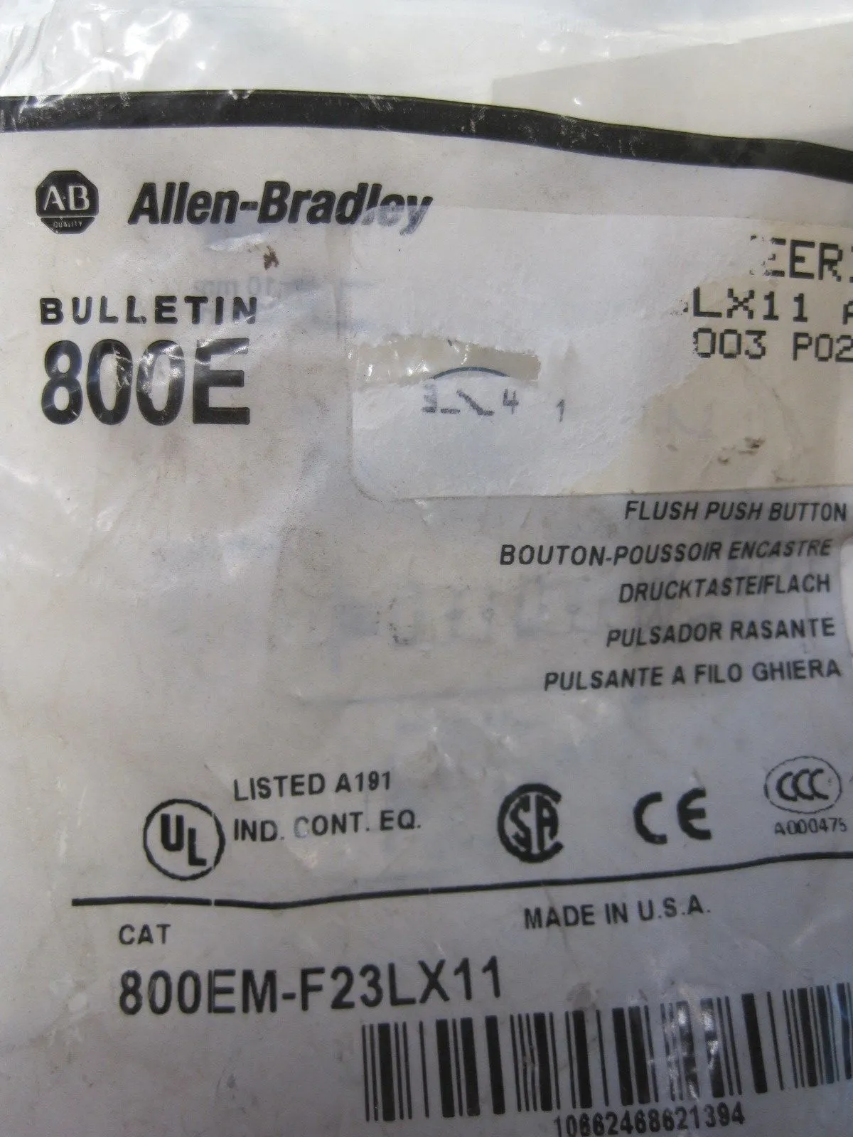 NEW ALLEN BRADLEY 800EM-F23LX11 FLUSH PUSH BUTTON 800EMF23LX11