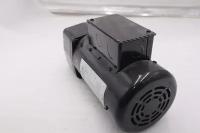 LEESON C42T17FZ30A  .25HP 58RPM 42YFR TEFC 208-230/ 460V 3PH STOCK M-150