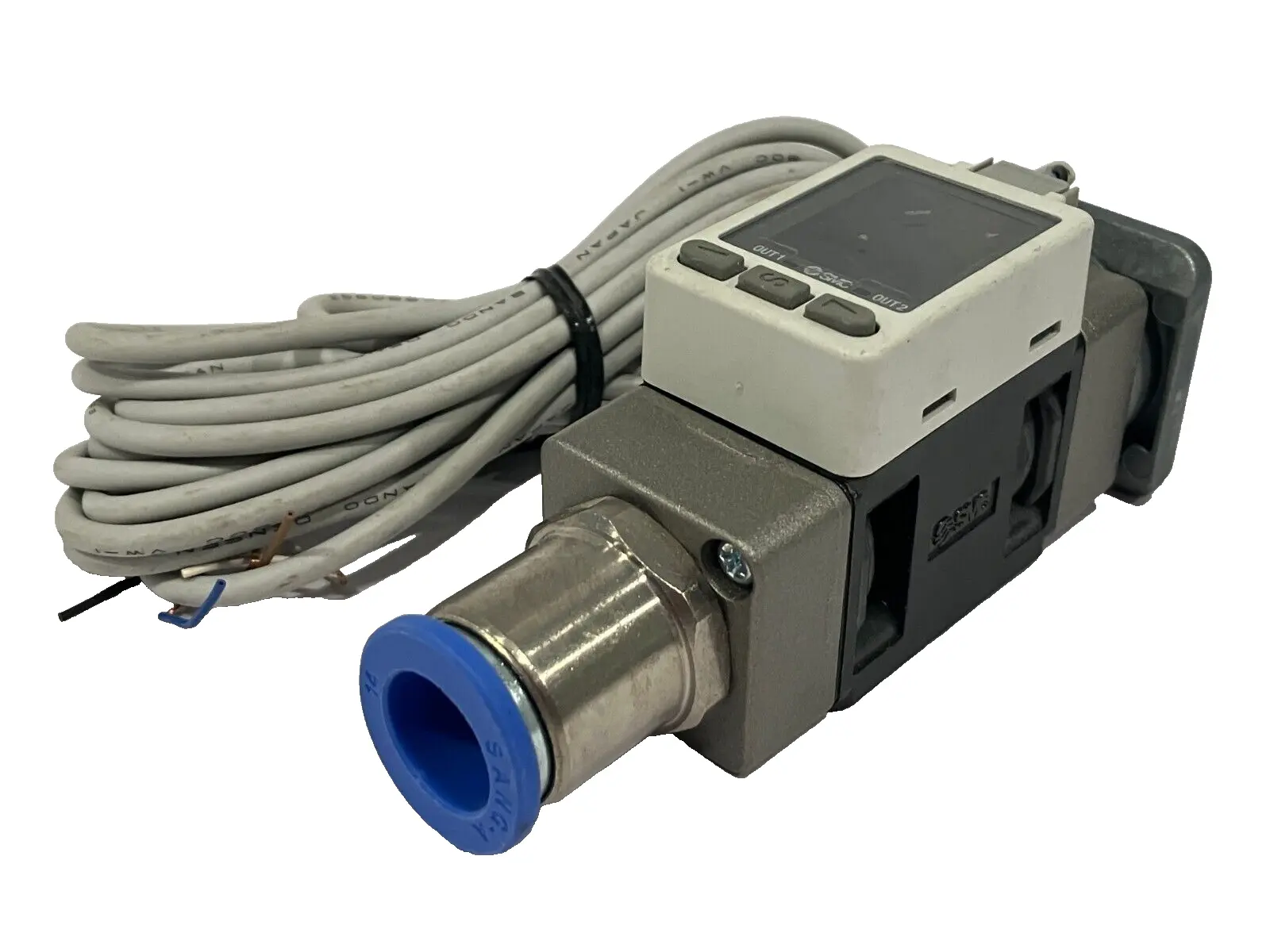 New | in-Stock SMC Digital Flow Switch w/ Integrated Display Pressure Switches Michigan US | Maverick Industrial Sales #1486143