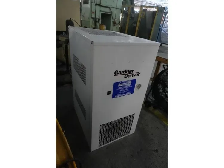 Used GARDNER DENVER _UNKNOWN_ Air Compressor Dryers Ohio US | Yoder Brothers machinery #1303824