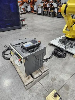 USED FANUC M-710IC/70