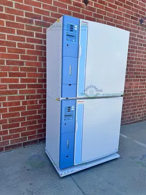 Used THERMO FORMA 3310 STERI-CULT DOUBLE STACK CO2 INCUBATOR, 11 CU. FT, 50C Incubators California US | Equipment Lab #1278807