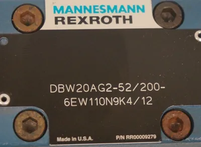 NEW MANNESMAN REXROTH DBW20AG2-52/200-6EW110N9K4/12 CONTROL VALVE