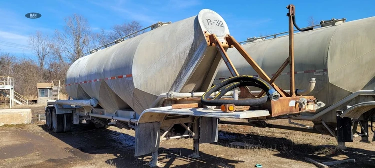 Used 1996 FRUEHAUF _UNKNOWN_ Tanker Trailers Tennessee US | Ran Equipment #1403730