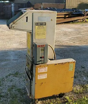USED 1981 GLOUCESTER ENGINEERING 1012BP