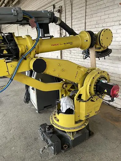 Used 2013 FANUC FANUC M900IA/350 Robots Massachusetts US | RAB Industries, Inc. #184329