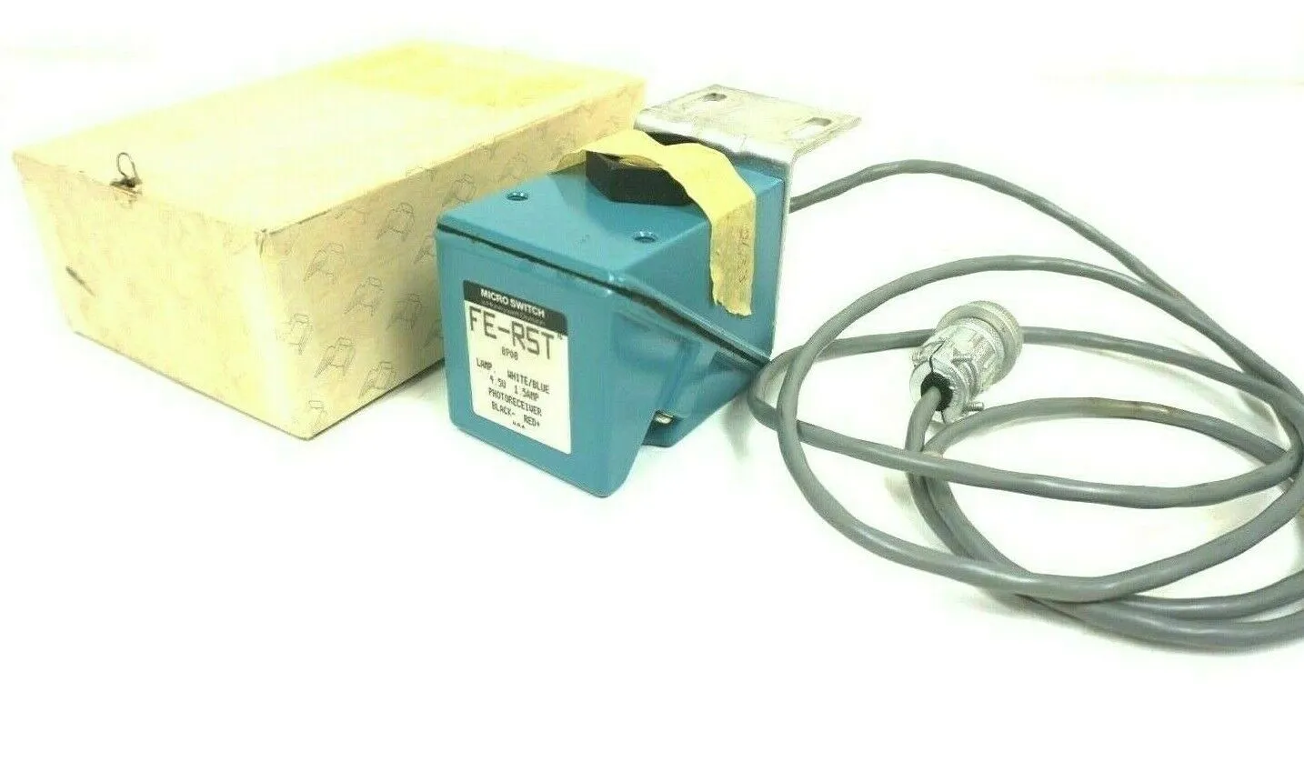 NEW HONEYWELL FE-RST 8908 MICRO SWITCH PHOTORECEIVER FERST8908