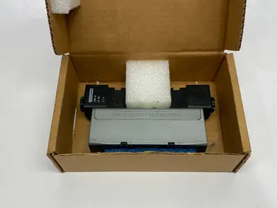 USED EMERSON REXROTH AVENTICS™ 5/3-DIRECTIONAL VALVE, SERIES CERAM™ GT-010042-04141