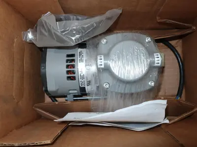 2 PALLETS OF ASSORTED PUMPS