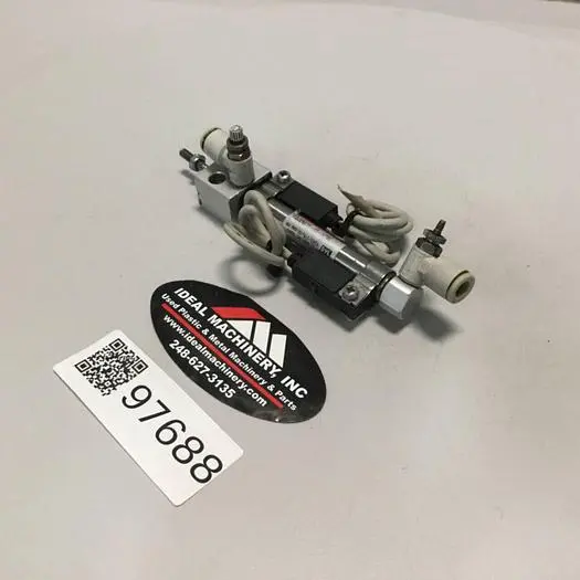 Used SMC CDJ2RA10-45-H7BL Rotary Actuators | Ideal Machinery #620050