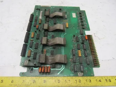 GE Fanuc IC600BF921K 44A719265-001-R02/3 Circuit Board Card Output Module