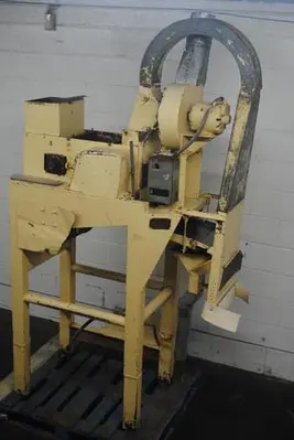 Bauer model 341-B Split Nut Blancher