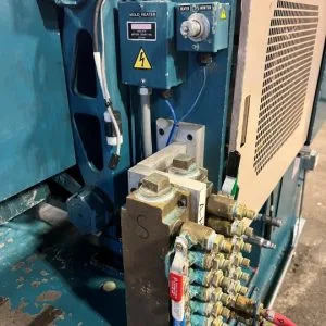 USED 1998 NISSEI FN1000