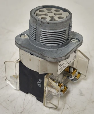 NEW Allen-Bradley 800T-J17A