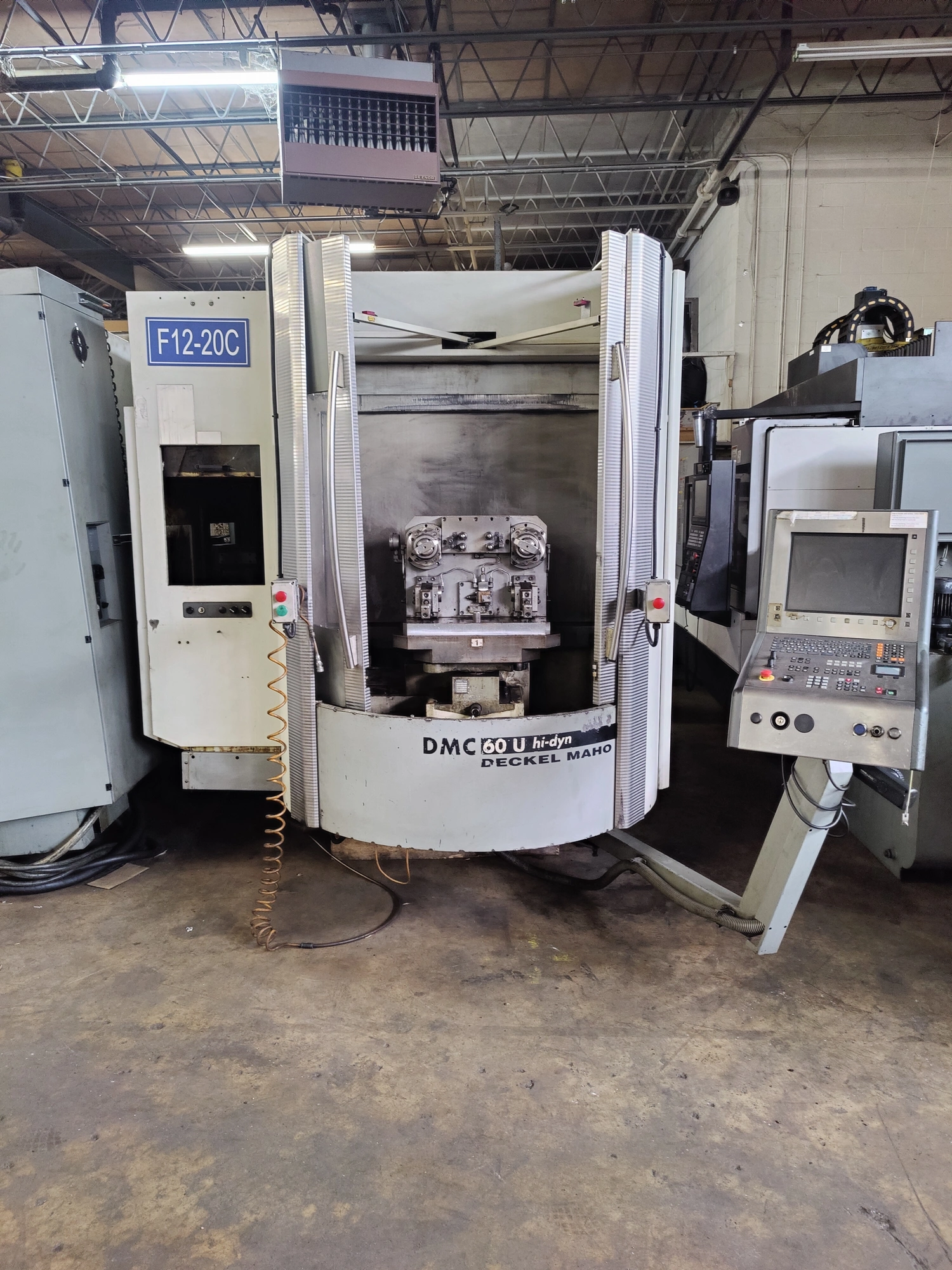 USED 2004 DECKEL MAHO DMC 60U HI-DYN