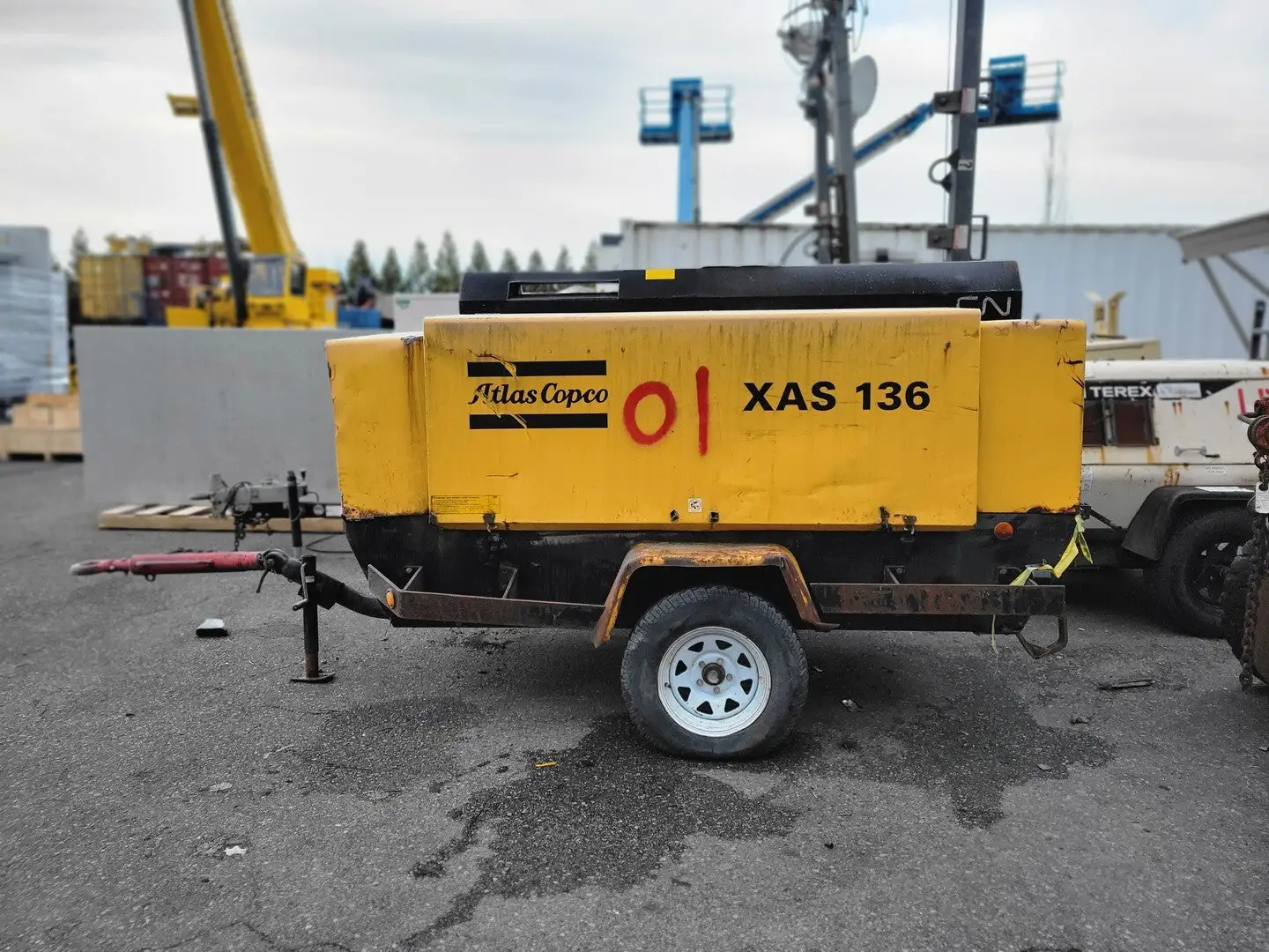 Used 2006 ATLAS COPCO XAS136DD AS F AC LEG Air Compressors (Misc) British Columbia CA | Lenmark #270944