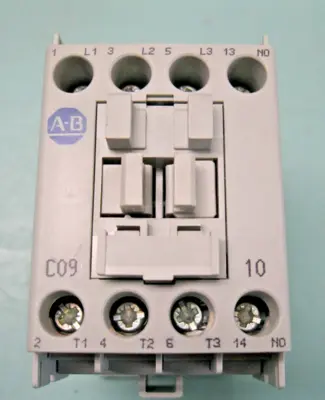 USED Allen-Bradley 100-C09E*10