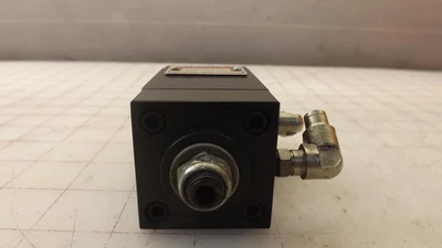 Used ZAYTRAN _UNKNOWN_ Parts (Hydraulics and Pneumatics) | OCO Industrial #1644707