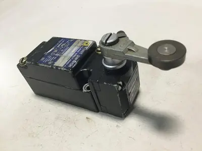 USED SQUARE D 9007AEQ2699