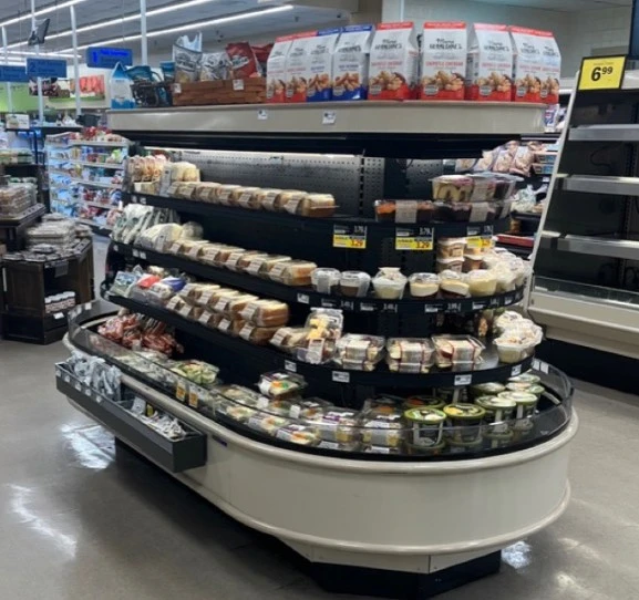 1-0559 Hussmann TY4-4X-8I-R 8’ Remote Deli Island Coolers