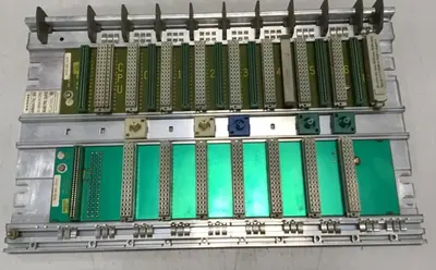 USED SIEMENS 6ES5 700-2LA12