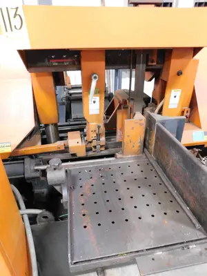 Used _UNKNOWN_ _UNKNOWN_ Horizontal Dual Column Band Saws Indiana US | Thompson Auctioneers #1322563